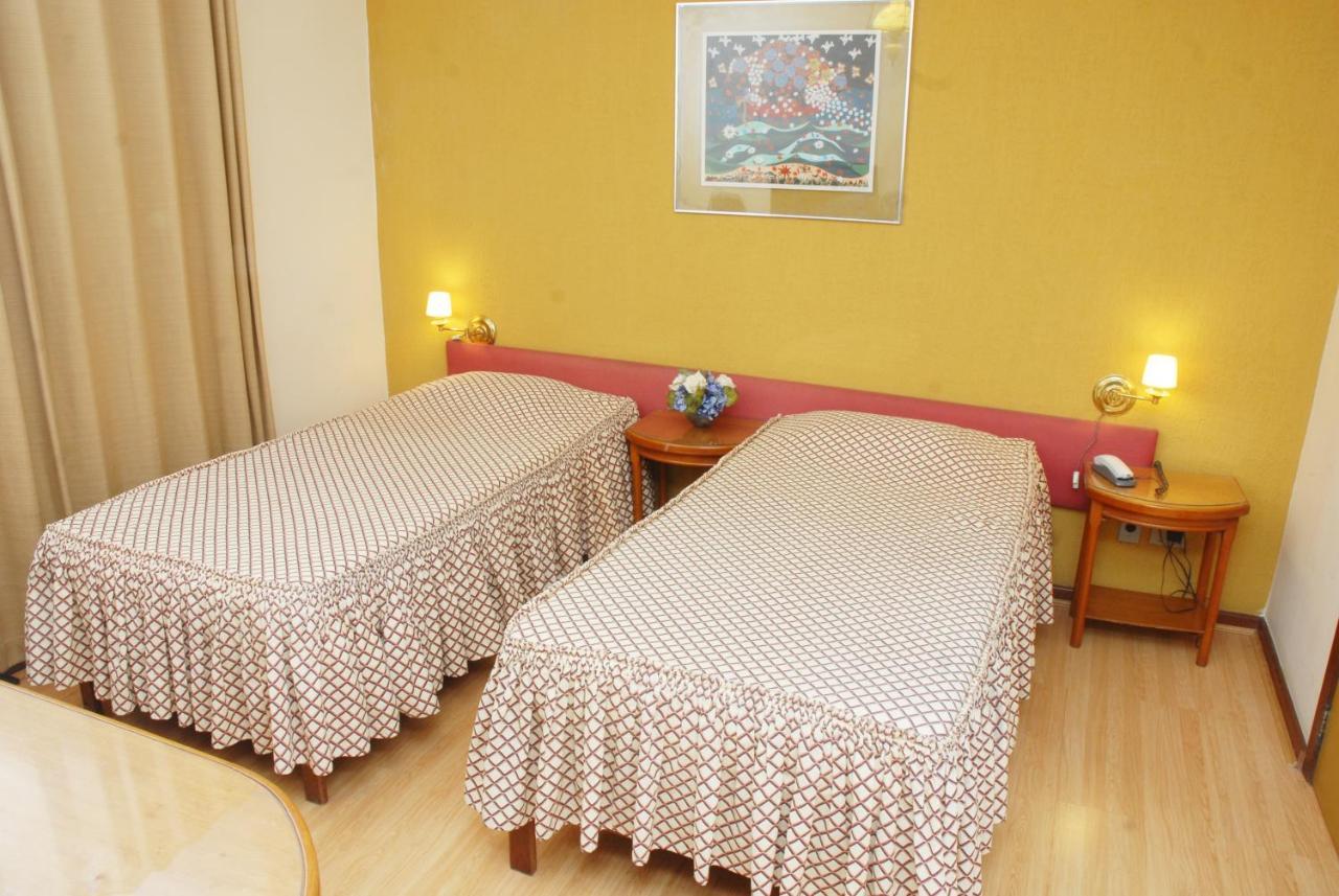 Hotel Bucsky Нова-Фрибургу Экстерьер фото