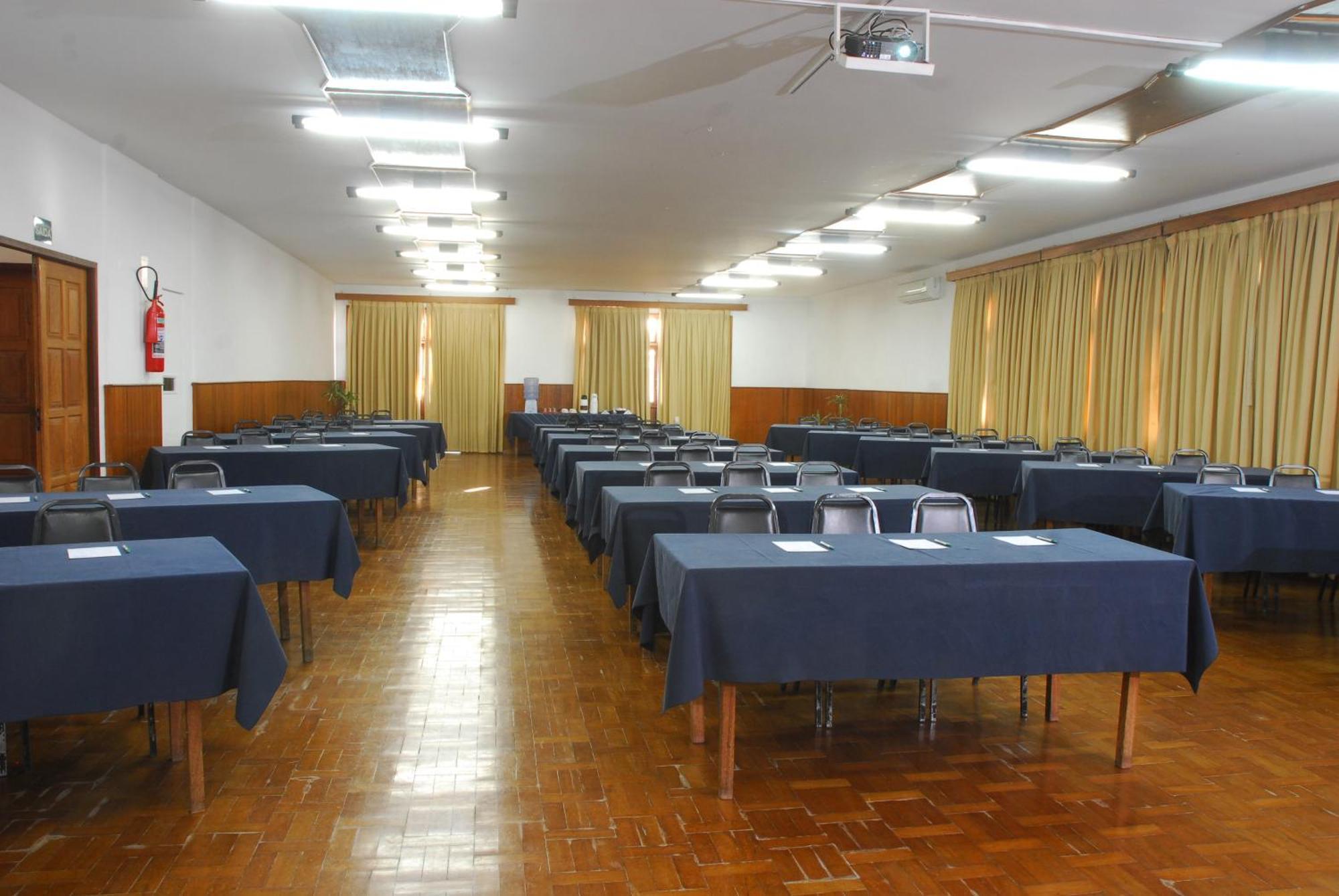 Hotel Bucsky Нова-Фрибургу Экстерьер фото