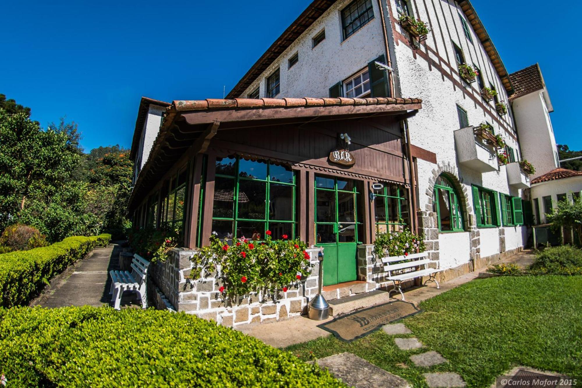 Hotel Bucsky Нова-Фрибургу Экстерьер фото