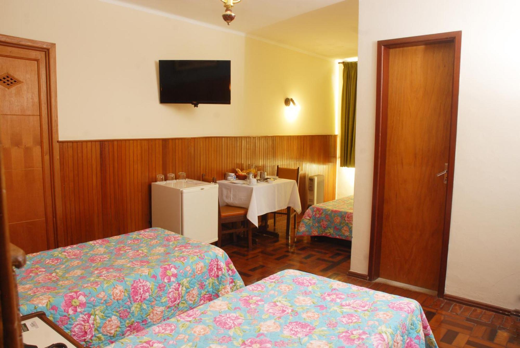 Hotel Bucsky Нова-Фрибургу Номер фото