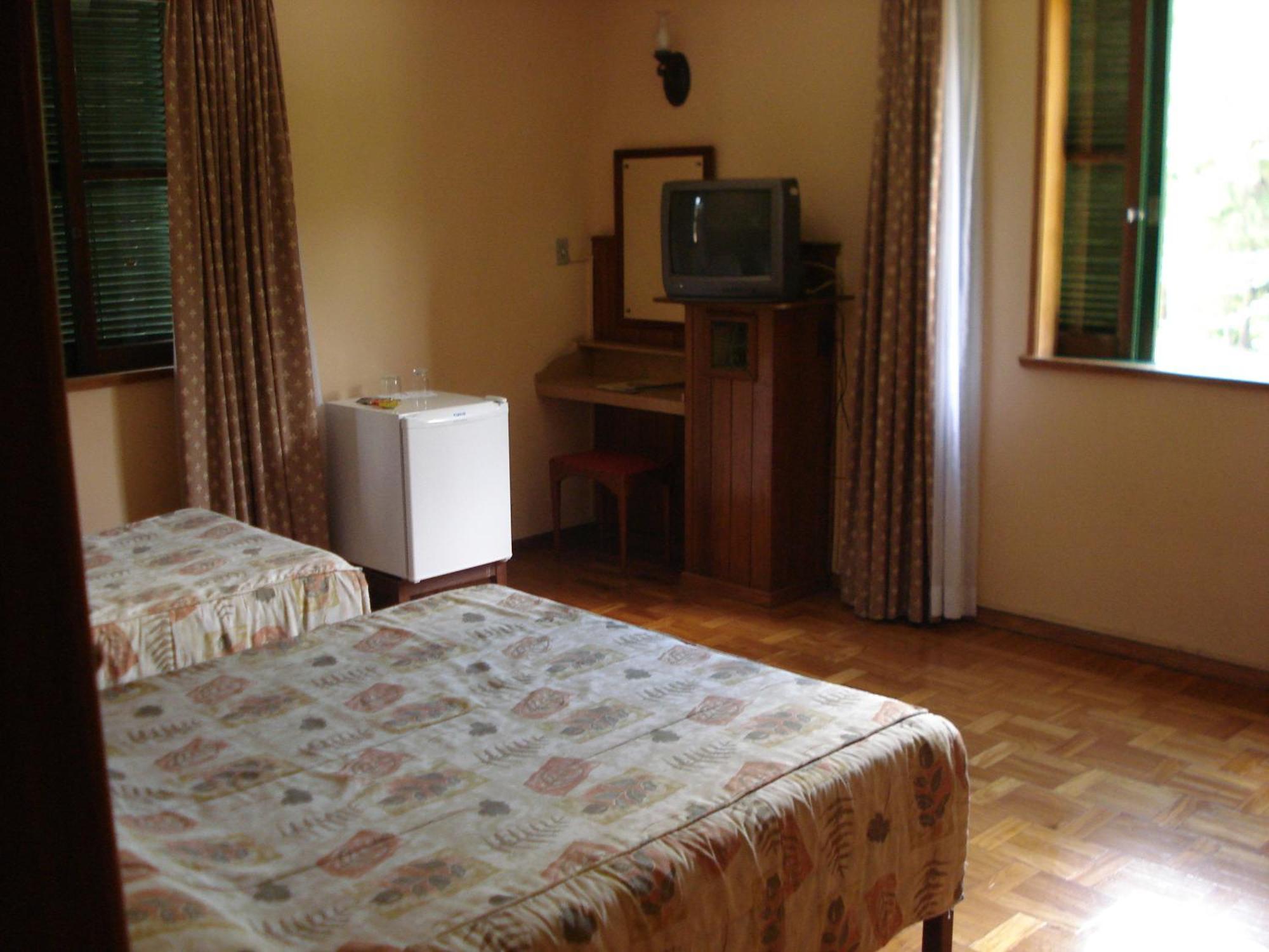 Hotel Bucsky Нова-Фрибургу Номер фото