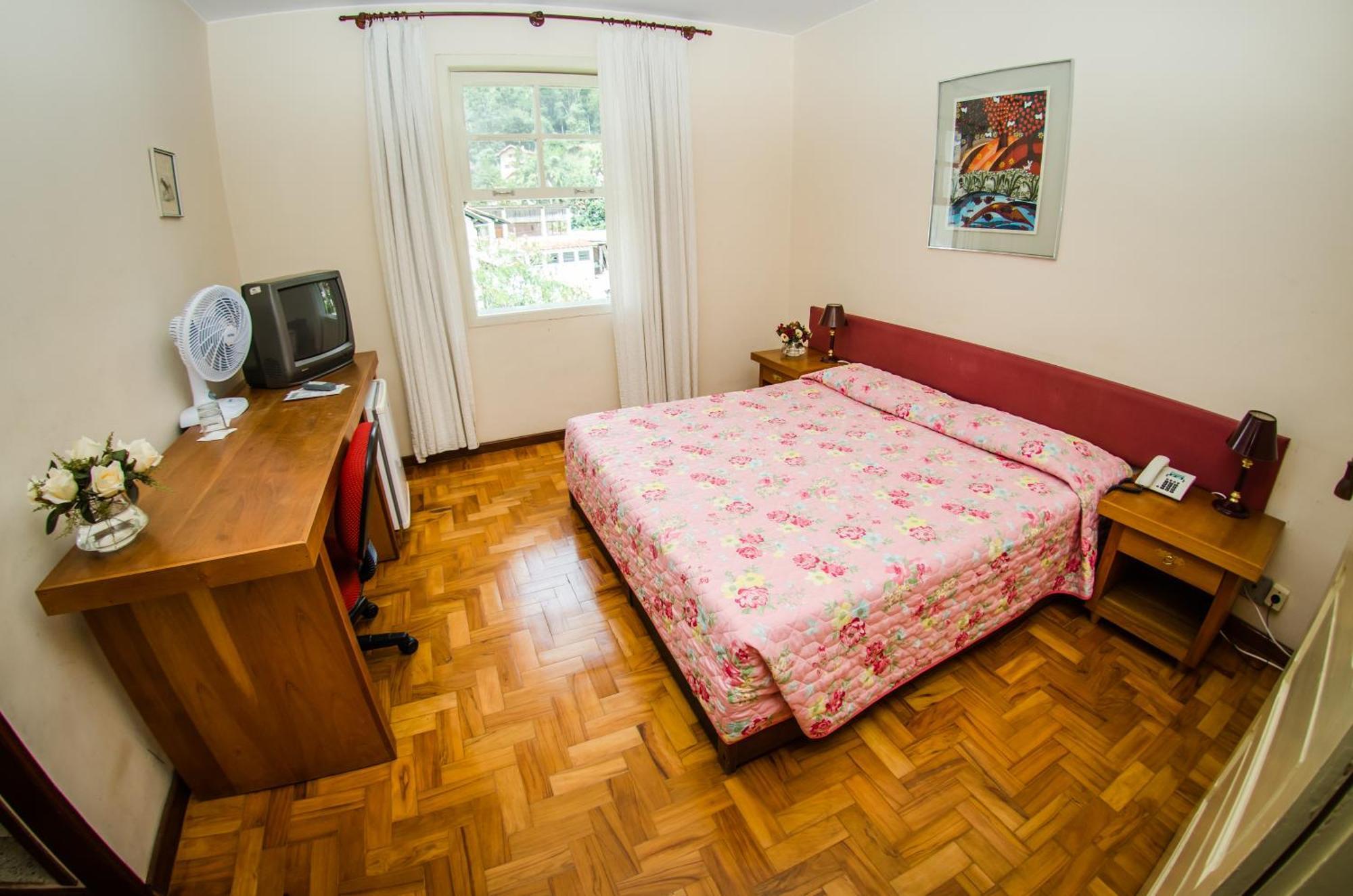 Hotel Bucsky Нова-Фрибургу Номер фото